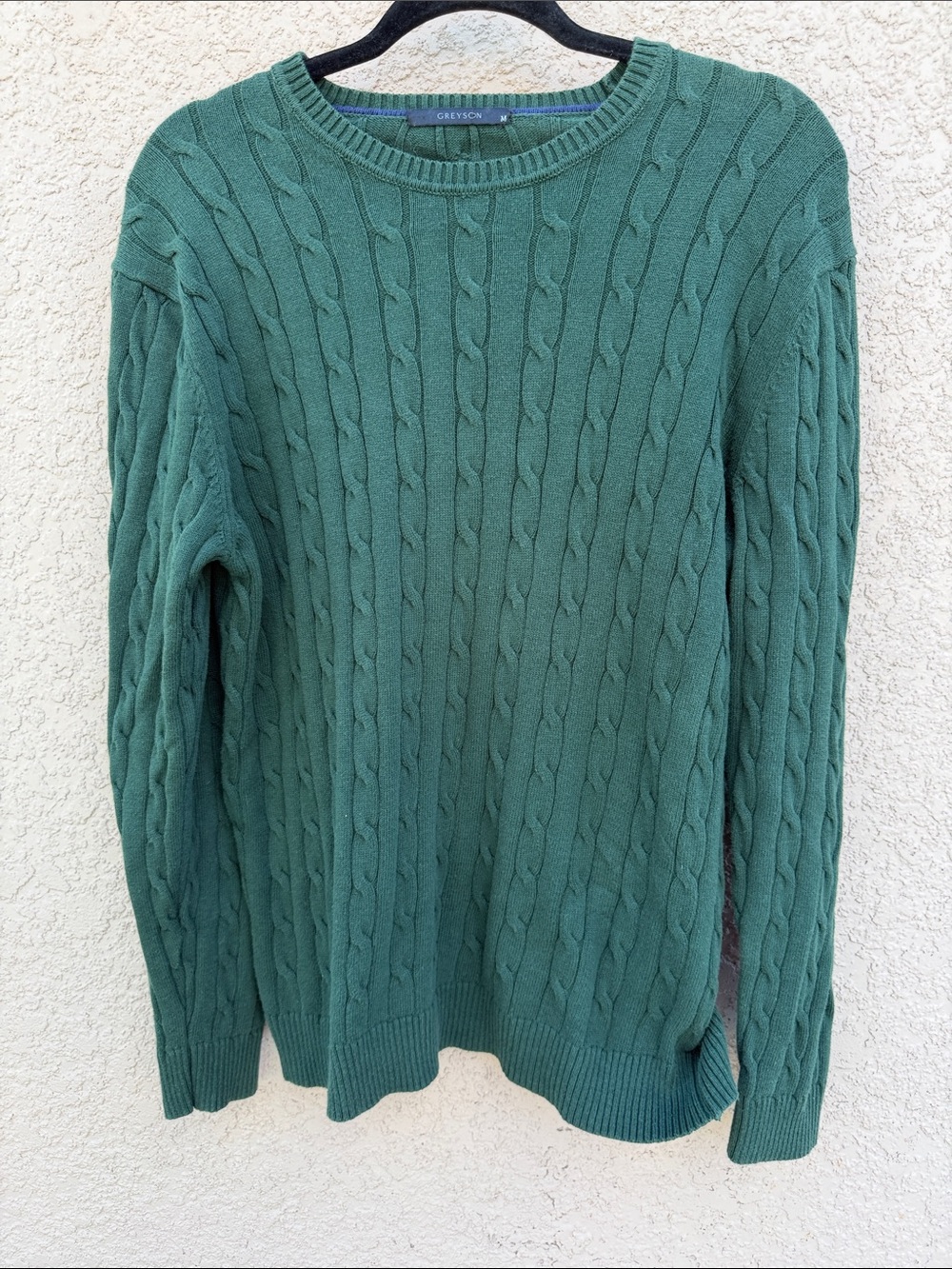 Greyson Men’s Cable Crewneck Sweater in Forest Green